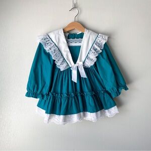 Vintage Mini World Green Lace Frilly Long Sleeve Dress 2-3T